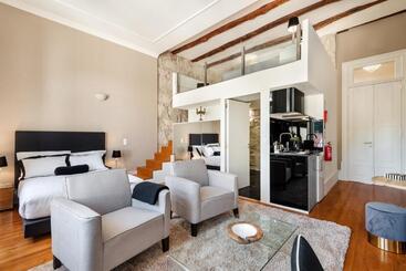 پانسیون Maison Cabral