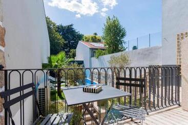 پانسیون Maison Cabral