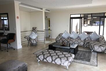 Coral Beach Bed & Breakfast