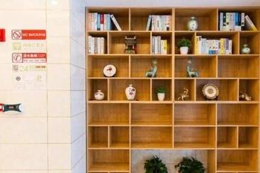 هتل Greentree Inn Qinhuangdao Beidaihe