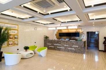 هتل Greentree Inn Qinhuangdao Beidaihe
