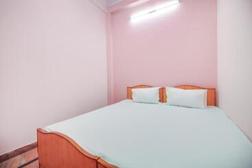فندق Spot On 60818 Sheetal Guest House