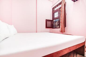 فندق Spot On 60818 Sheetal Guest House
