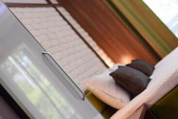 هتل Green Life Boutique Apartments