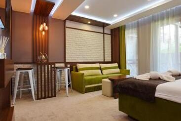هتل Green Life Boutique Apartments