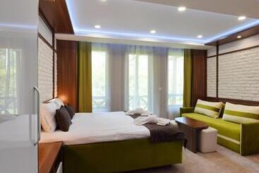 هتل Green Life Boutique Apartments