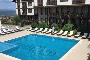 هتل Green Life Boutique Apartments
