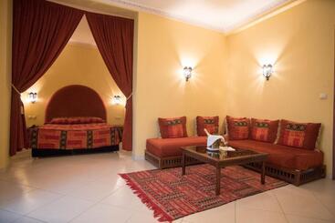 هتل Hôtel Rif