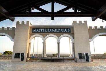 هتل Master Family Club