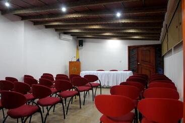 هتل Y Restaurante Colonial Popayan