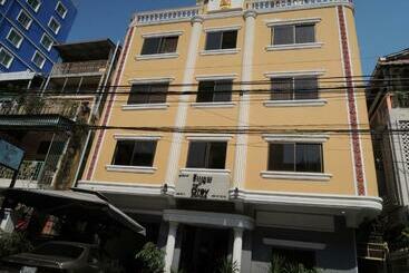 פנסיון The Grey Guesthouse