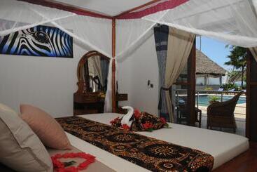 استراحتگاه Blu Marlin Village