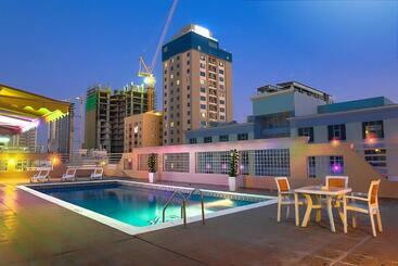 Sea Diamond Plaza Apartments
