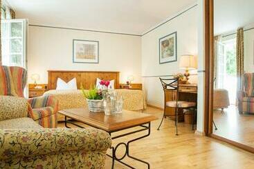 Landgasthof & Hotel Jagdhof
