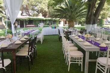 هتل Cabañas Quinta Patricia