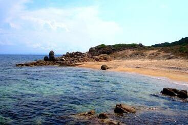 تختخواب و صبحانه Brise Marine