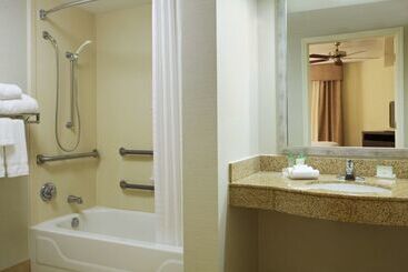 Homewood Suites By Hilton Raleigh Durham Ap/research Triangle