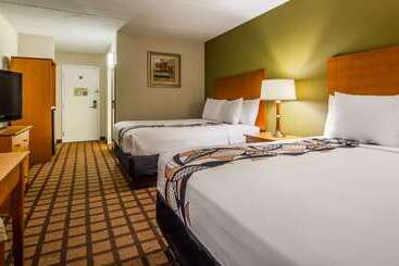 هتل Best Western Plus Chicago Hillside