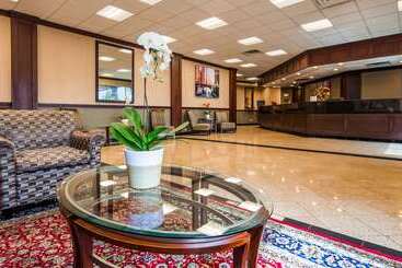 هتل Best Western Plus Chicago Hillside