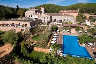 هتل Chateau De Berne