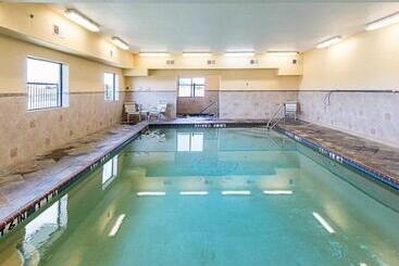 هتل Comfort Inn Early Brownwood