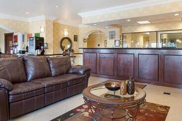 هتل Comfort Inn Early Brownwood