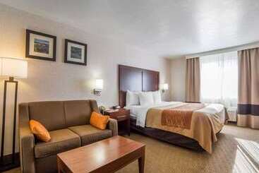 هتل Comfort Inn Elko