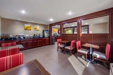 هتل Comfort Inn Grand Island North