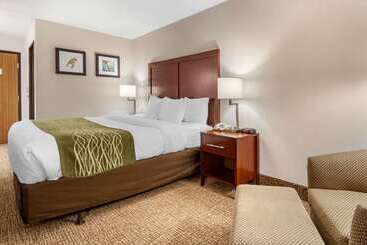هتل Comfort Inn Grand Island North