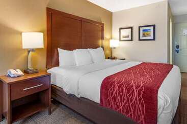 هتل Comfort Inn