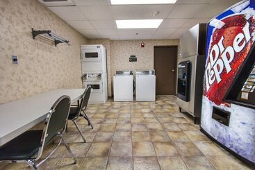 هتل Comfort Inn & Suites Branson Meadows