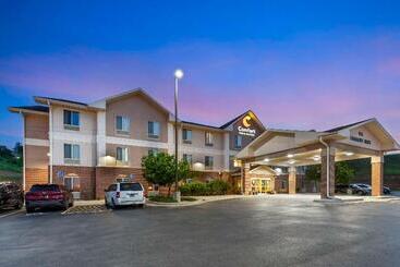 هتل Comfort Inn & Suites