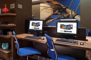 هتل Courtyard By Marriott Baltimore Downtown/inner Harbor