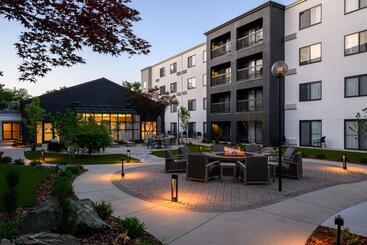 هتل Courtyard Boise Downtown