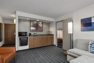 هتل Courtyard Boise Downtown