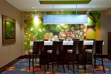 هتل Courtyard By Marriott Buffalo Amherst/university