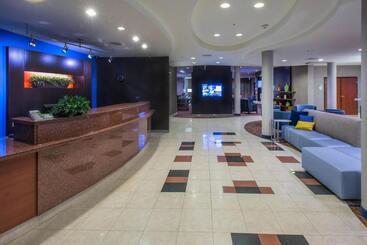 هتل Courtyard Bymarriott Albany