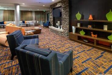 هتل Courtyard Bymarriott Albany