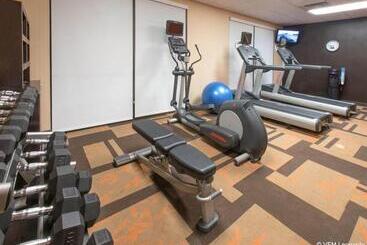 هتل Courtyard Bymarriott Albany