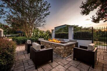 هتل Courtyard By Marriott Charlotte Ballantyne