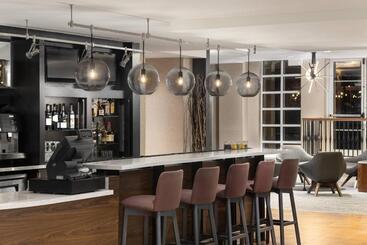هتل Courtyard By Marriott Charlottesville   University Medical Center