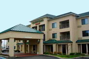 هتل Courtyard By Marriott Dayton North