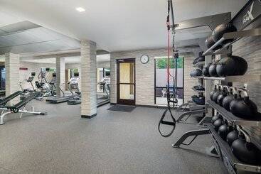 هتل Courtyard By Marriott Dayton North