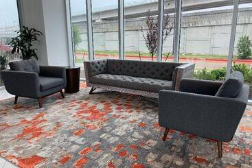 هتل Crowne Plaza Suites Arlington, An Ihg