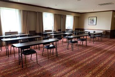 هتل Days Inn By Wyndham Austintown