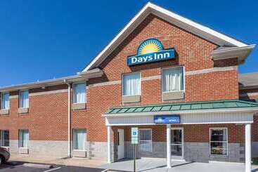 هتل Days Inn By Wyndham, Glen Allen   Richmond North