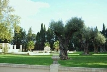 هتل Domaine Du Grand Malherbes