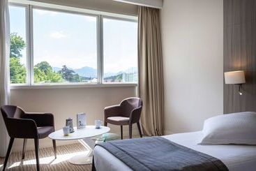 Golden Tulip Aix Les Bains   Hotel & Spa
