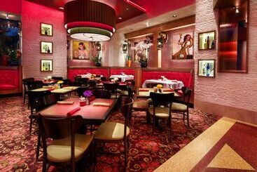 호텔 Hilton Americashouston
