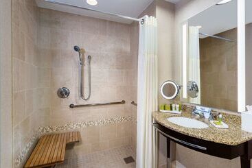 호텔 Hilton Americashouston